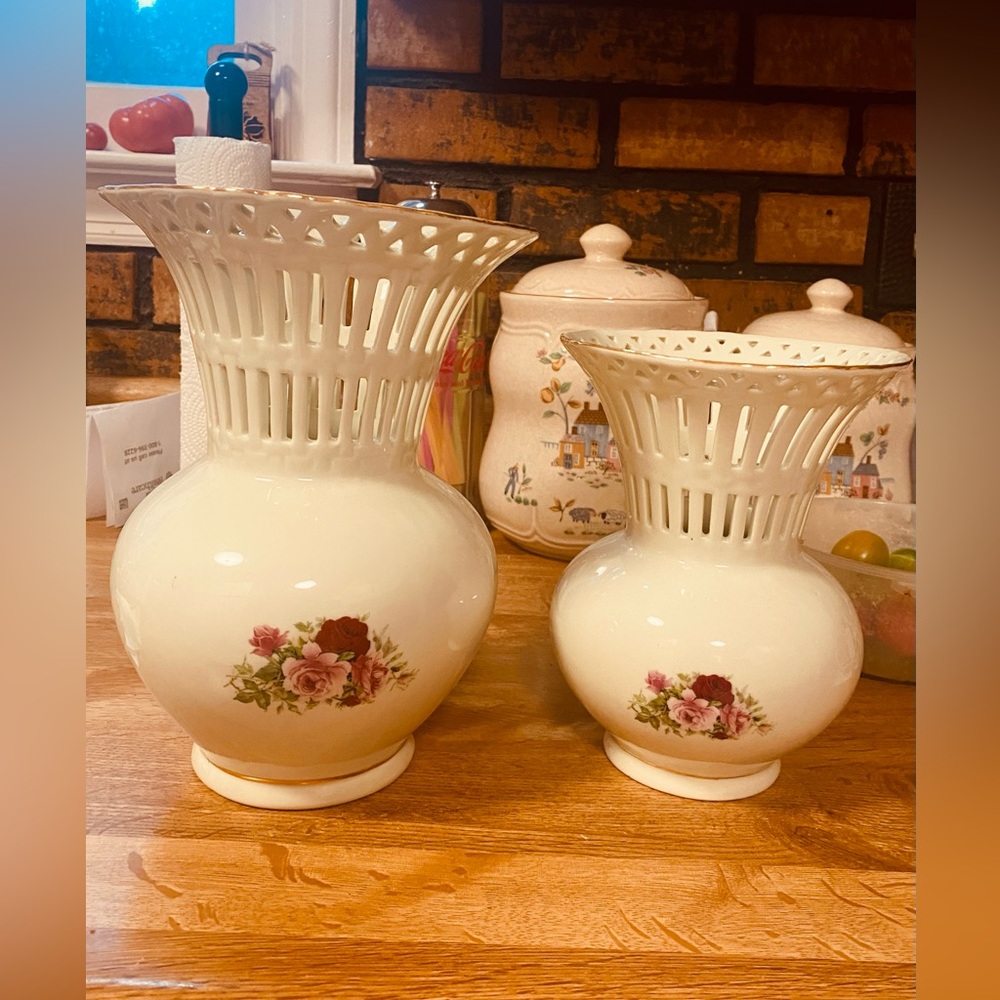 Formalities by Baum Bros Set Of 2 Rose Vases